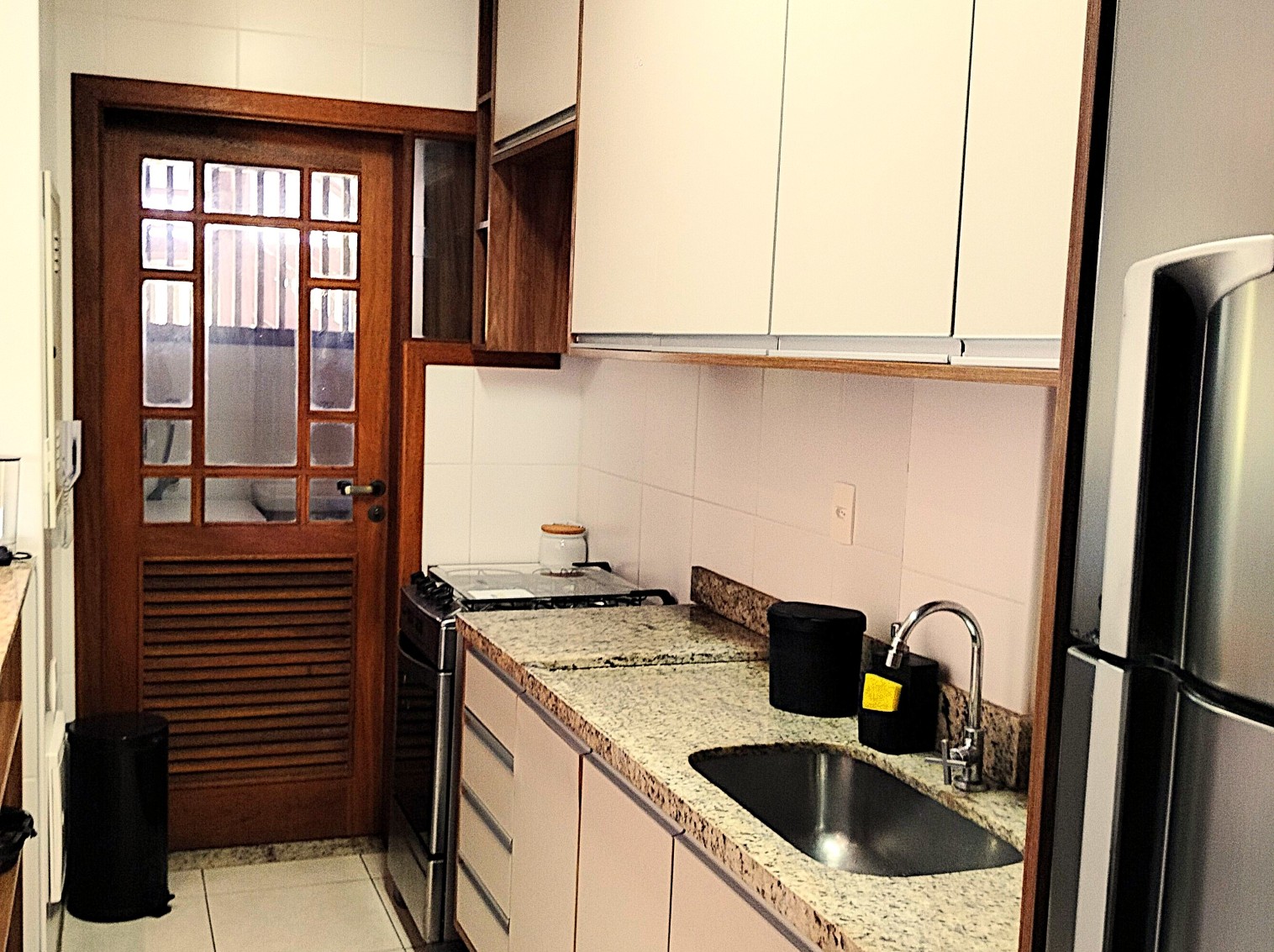 Cozinha completa equipada do Village Furstberger
